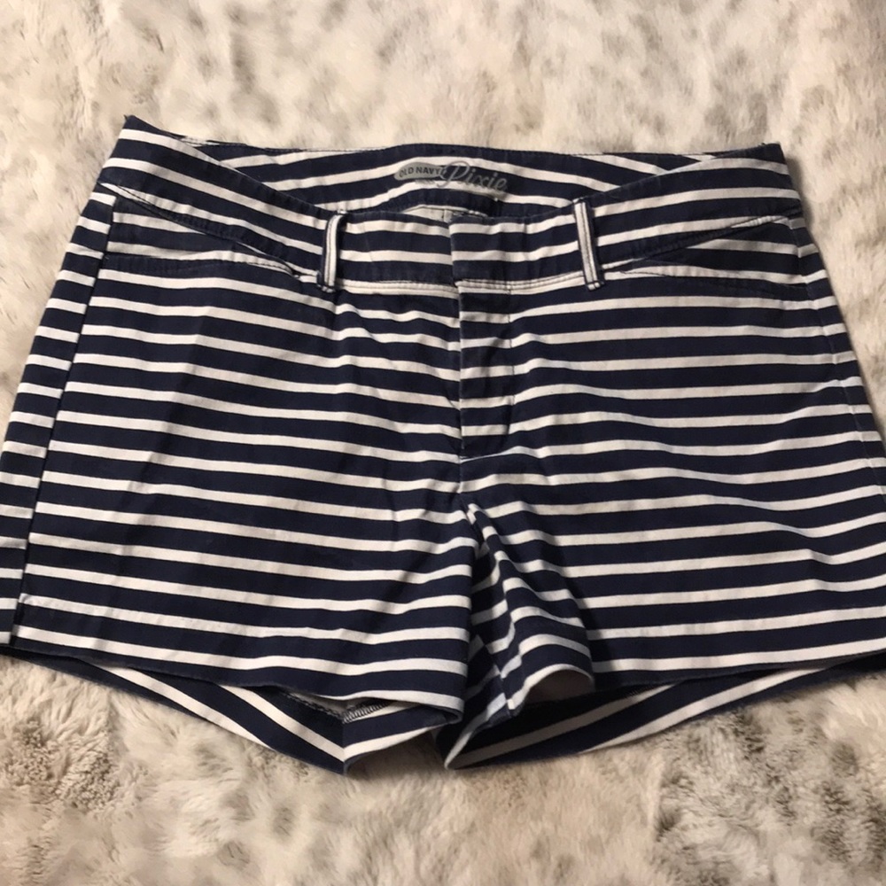 Old navy shorts